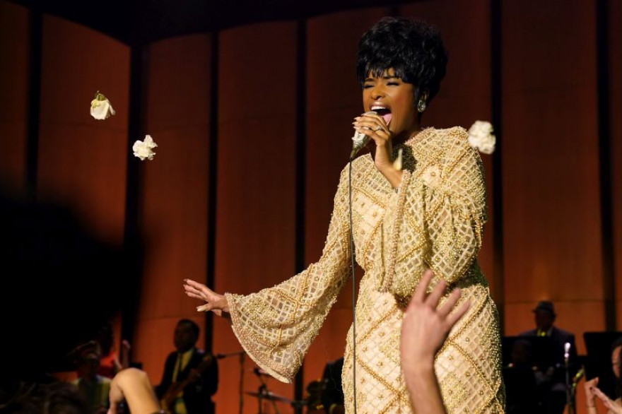 JENNIFER HUDSON 2 kot ARETHA FRANKLIN na nastopu.